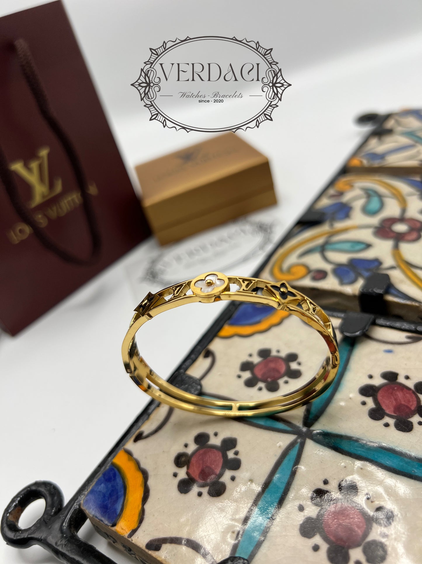 Bracelet de Luxe Pour Femme / F300482