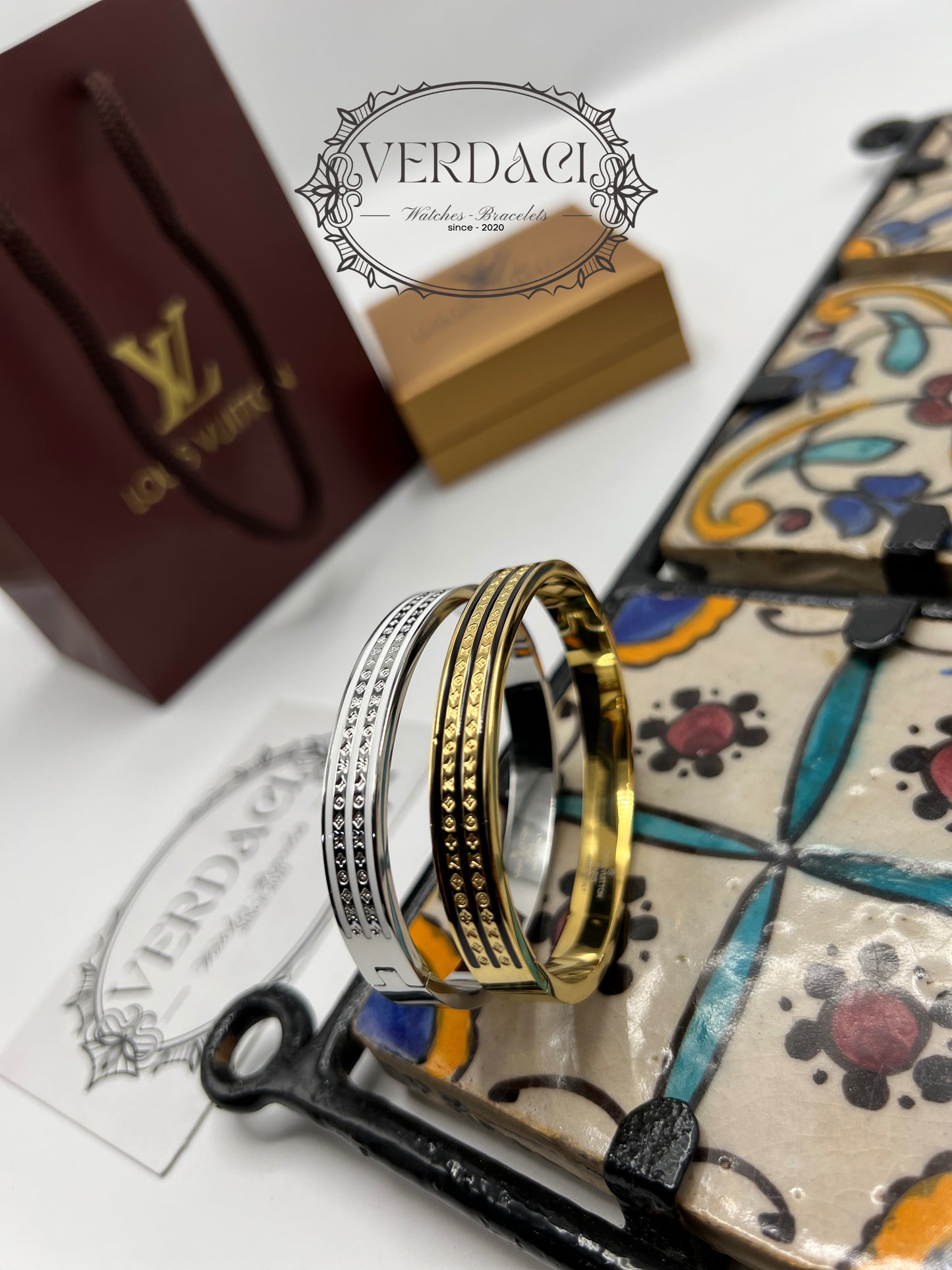 Bracelet de Luxe Pour Femme / F300464