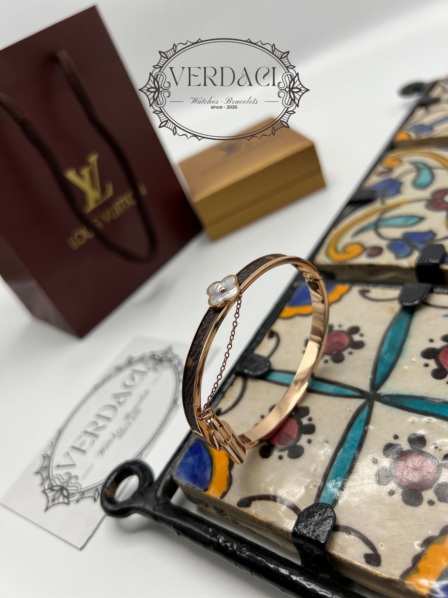 Bracelet de Luxe Pour Femme / F300483