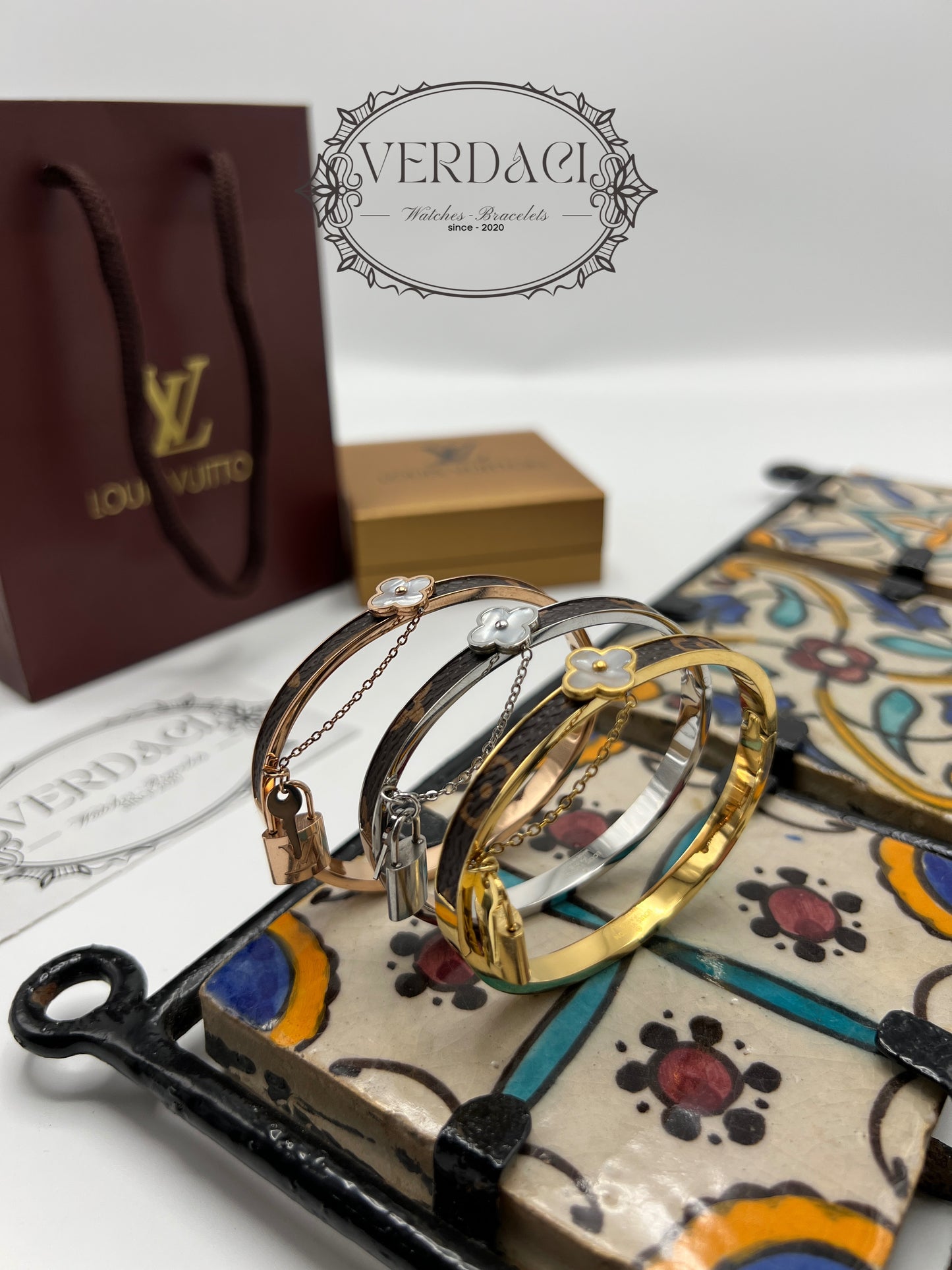 Bracelet de Luxe Pour Femme / F300483