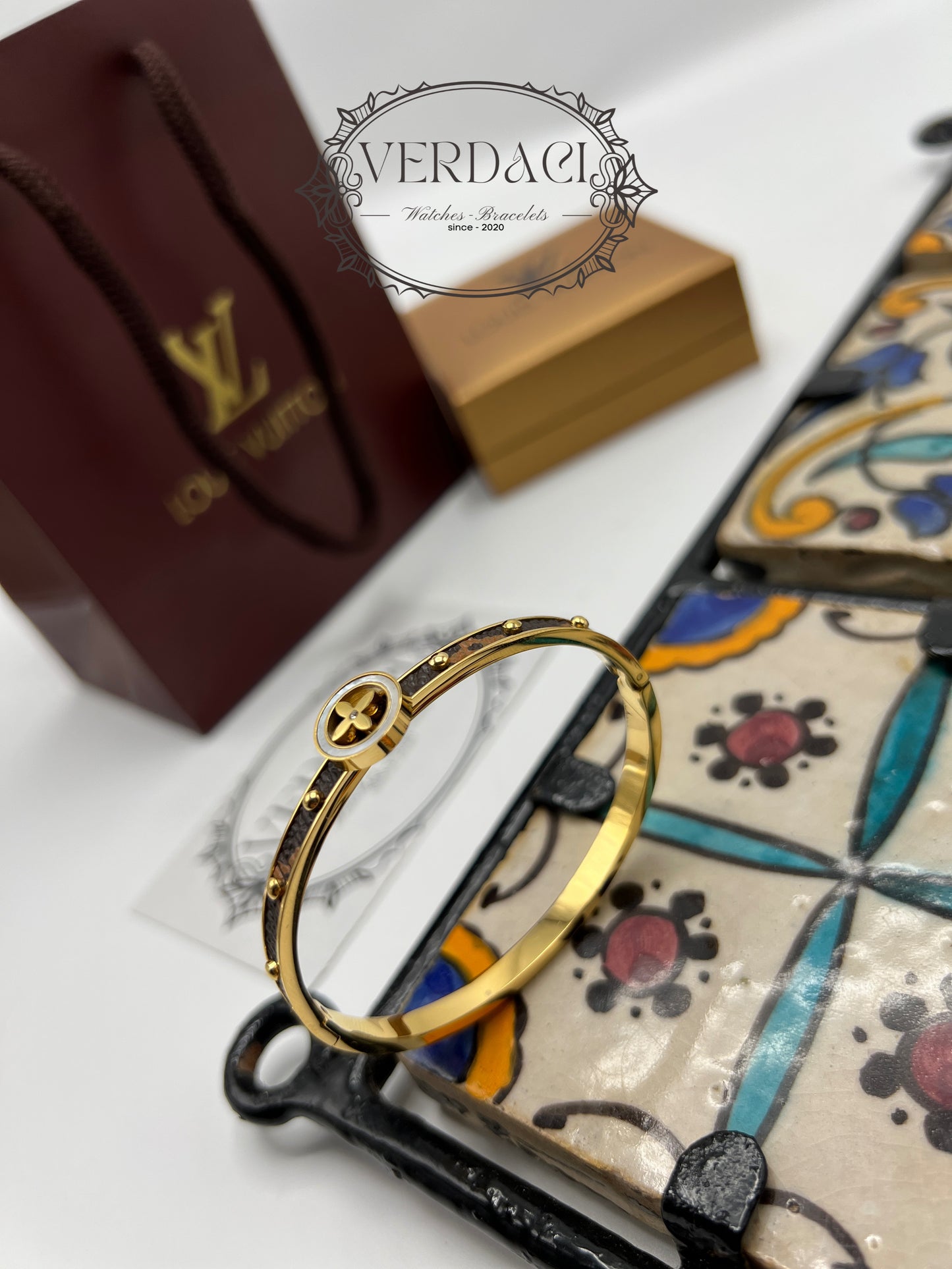 Bracelet de Luxe Pour Femme / F300485