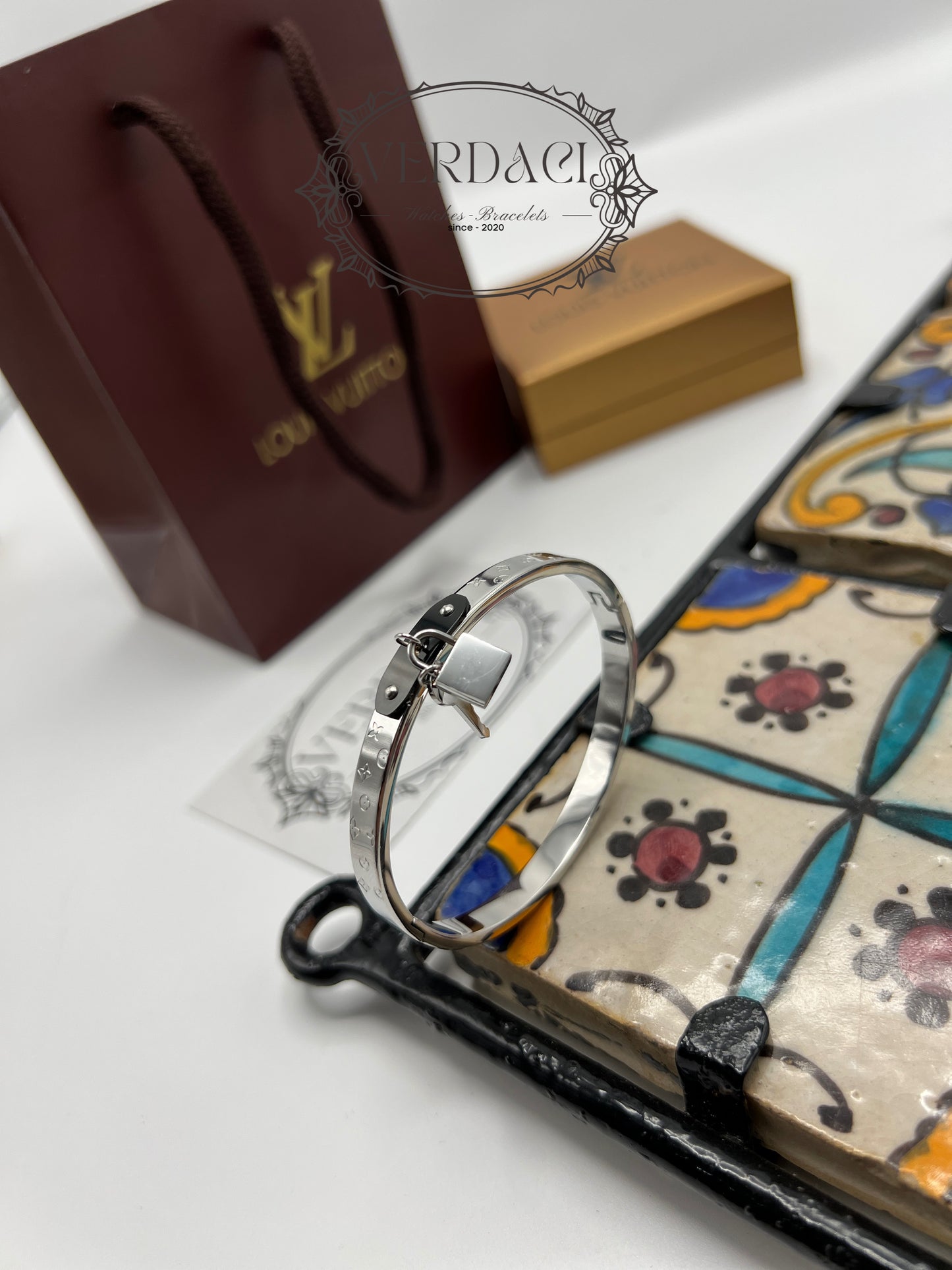 Bracelet de Luxe Pour Femme / F300467