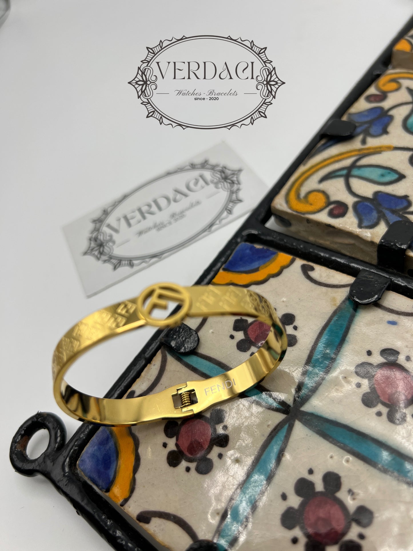 Bracelet de Luxe Pour Femme / F300469