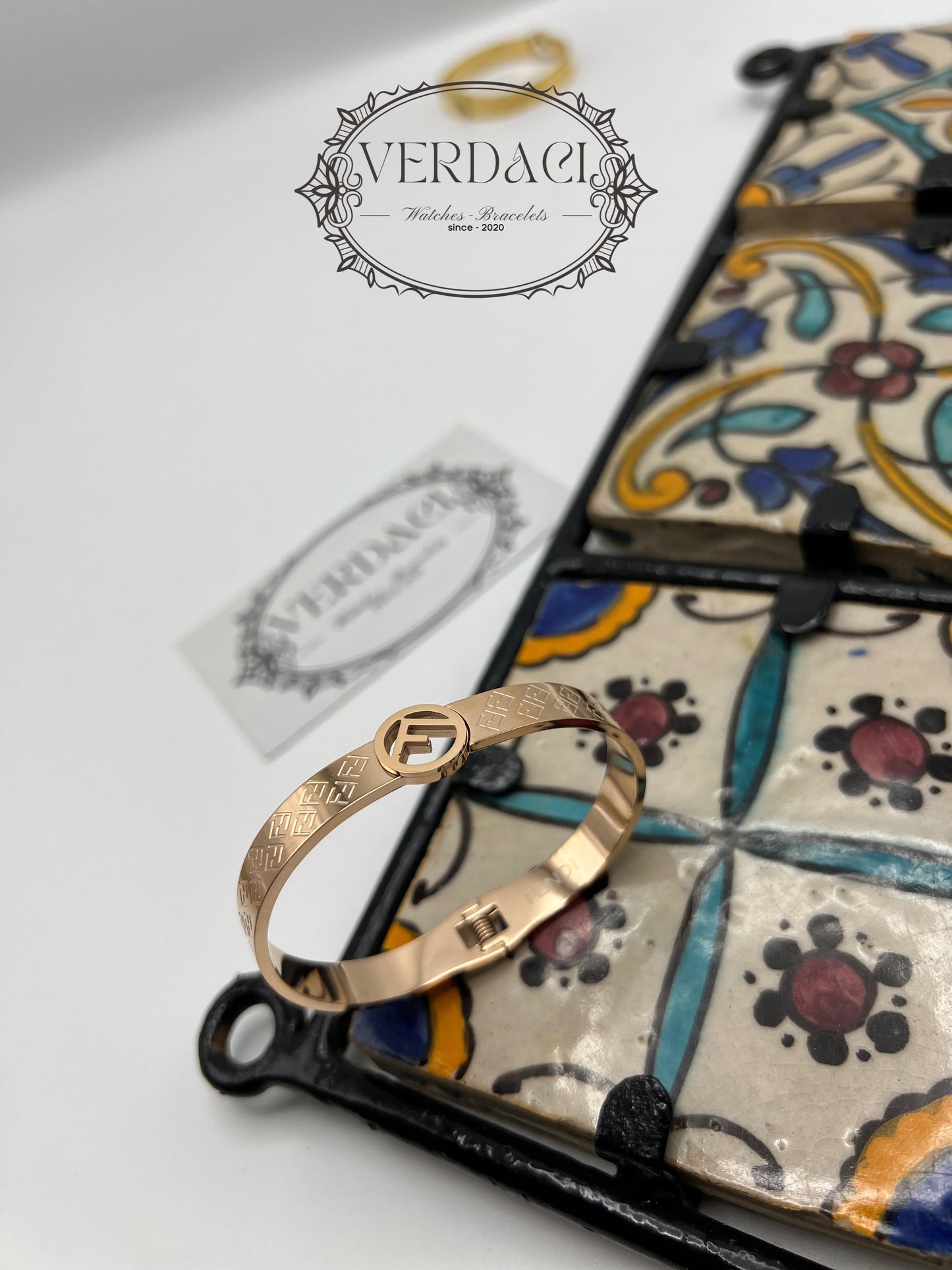 Bracelet de Luxe Pour Femme / F300469