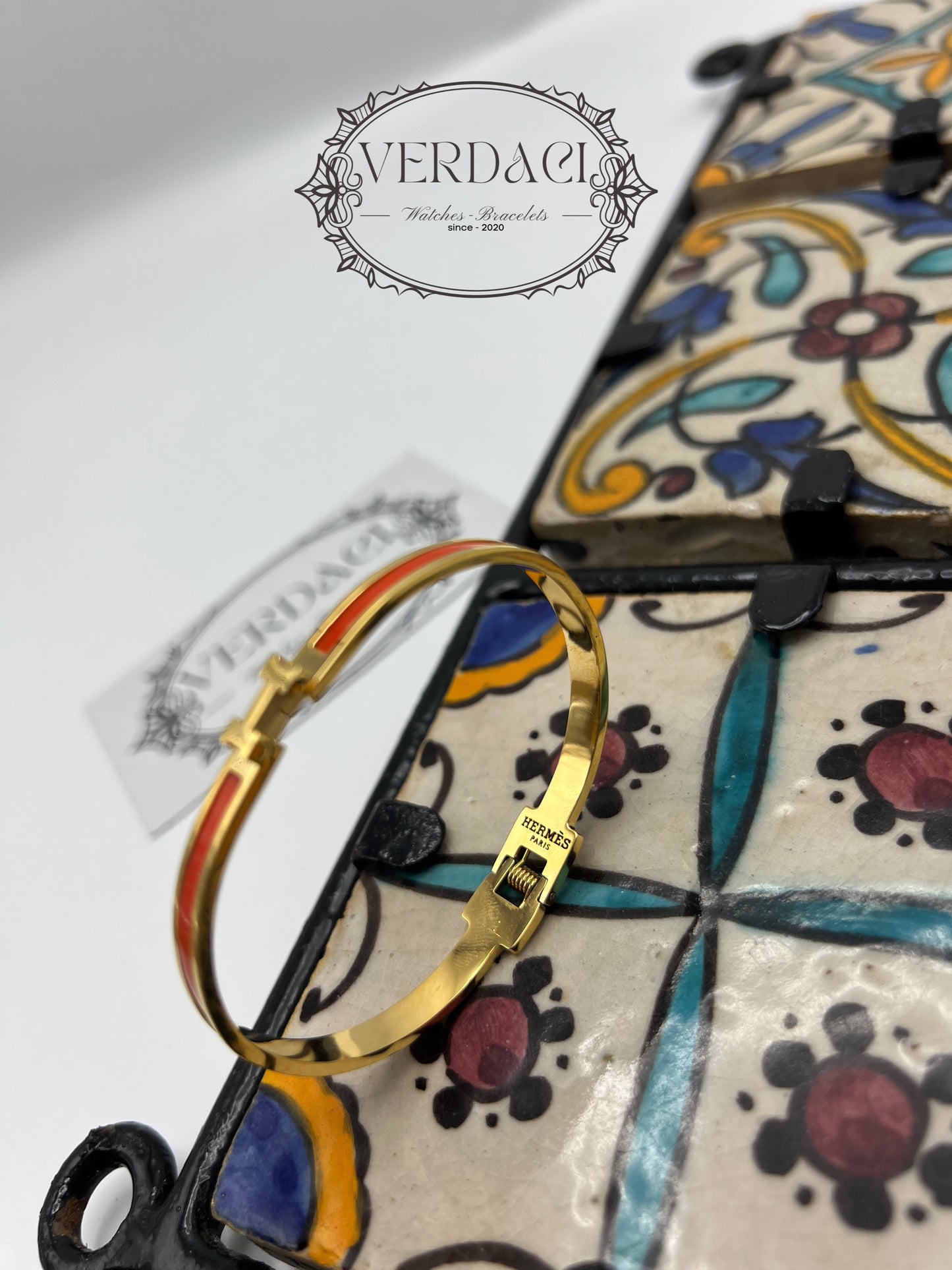 Bracelet de Luxe Pour Femme / F300470