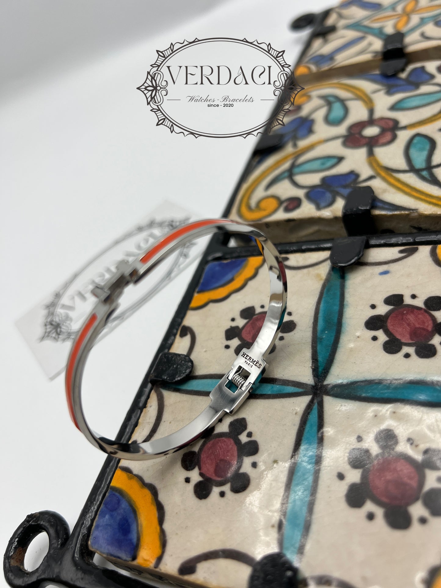 Bracelet de Luxe Pour Femme / F300470