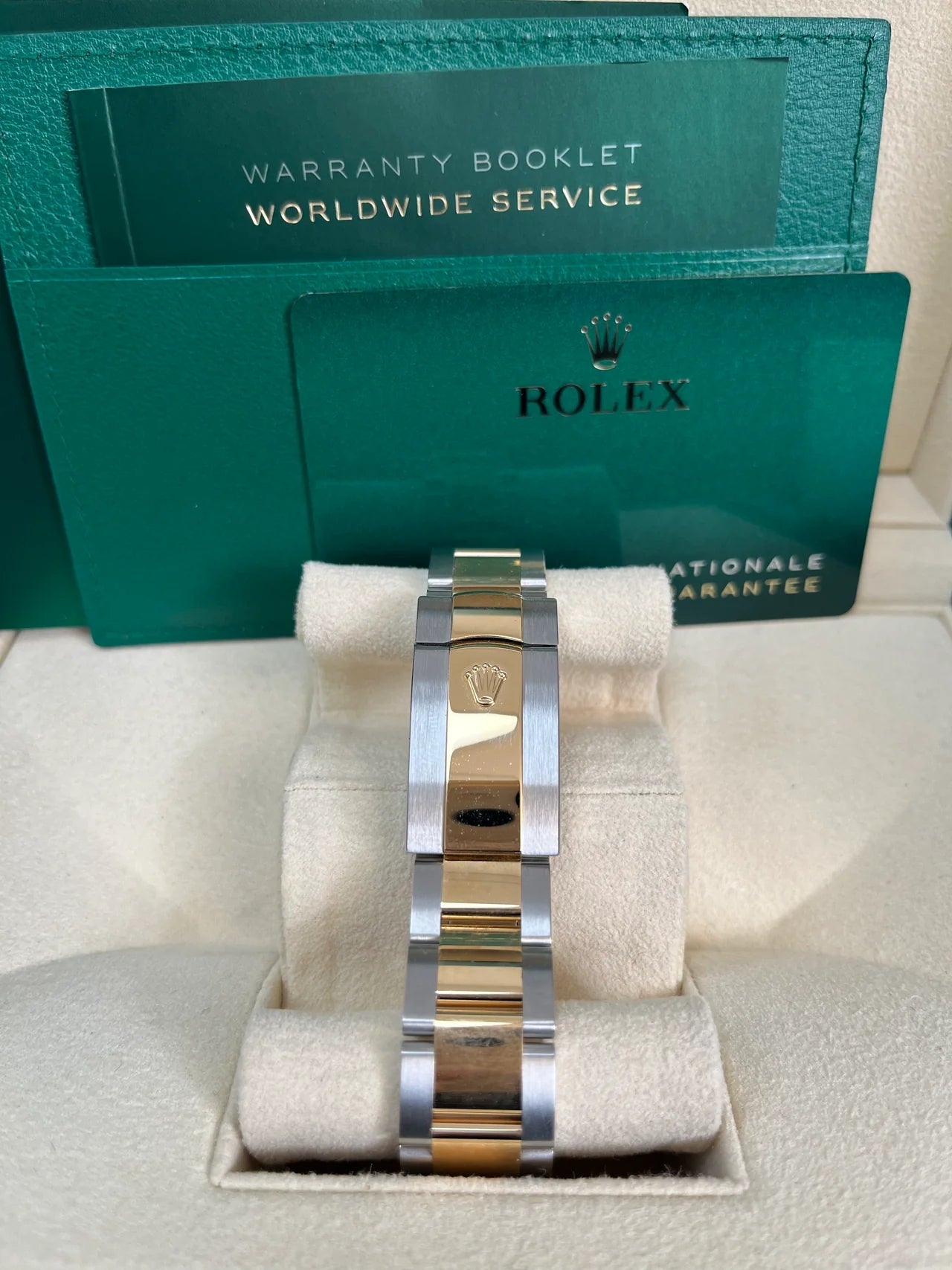 ROLEX Datejust 41mm Wimbledon Two Tone Gold/Silver Oyster