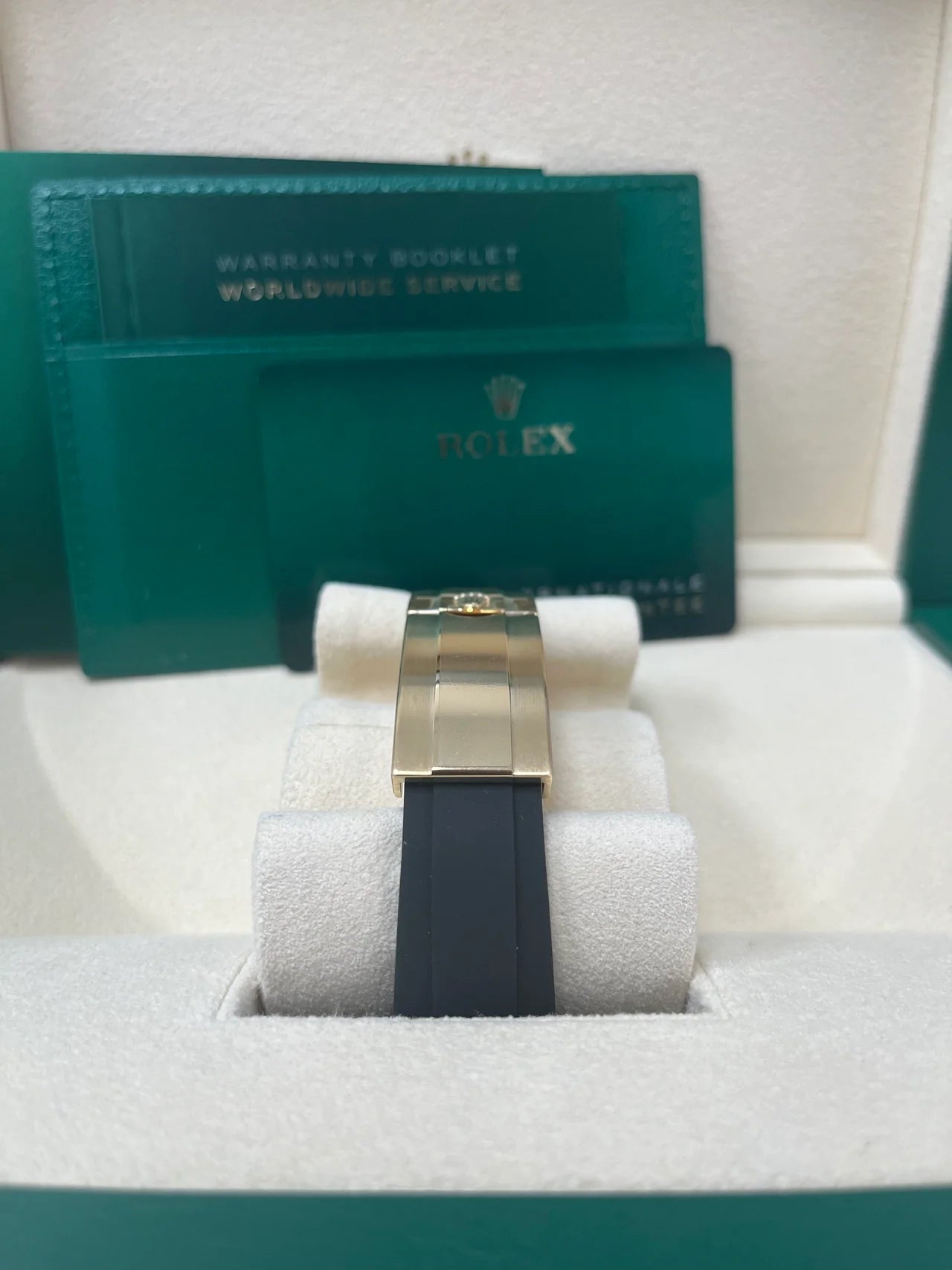 Rolex Yacht-Master Gold Black Dial Oysterflex 226658