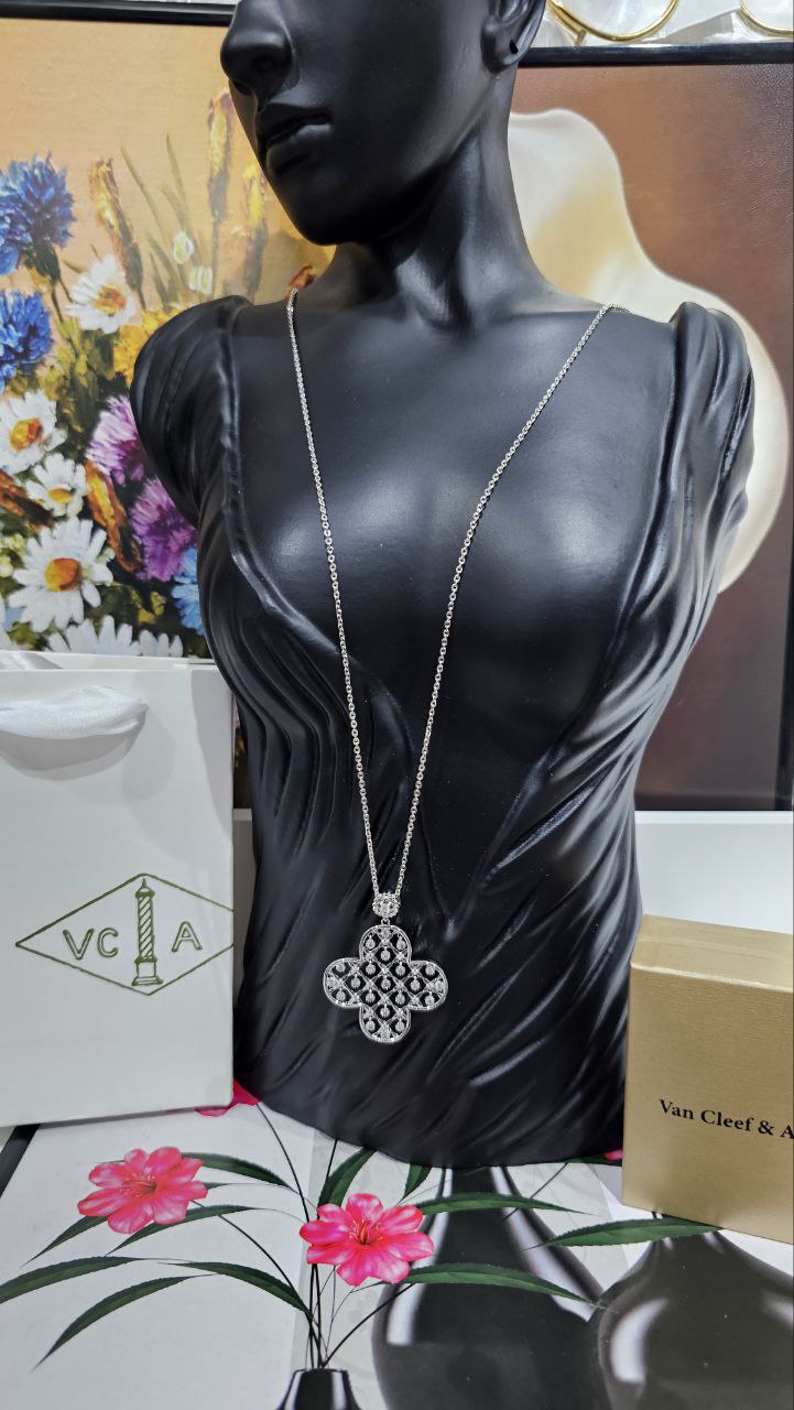 collier de Luxe Pour Femme / F300676