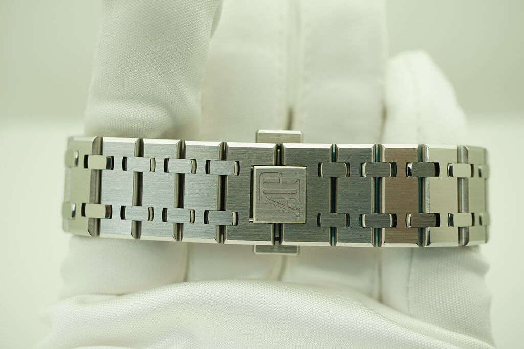 ساعة اوديمار بيجيه الرجالية Royal Oak Blue 41mm