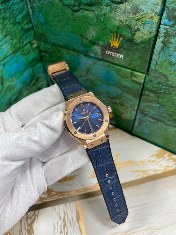 Montre Hublot Classic 36mm Bleu Pour Femme Verdaci