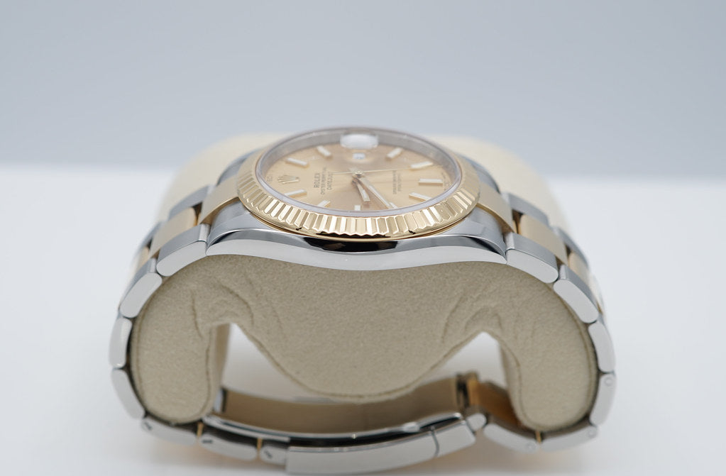 Rolex Datejust 126333 Stainless Steel - Gold Champagne Dial