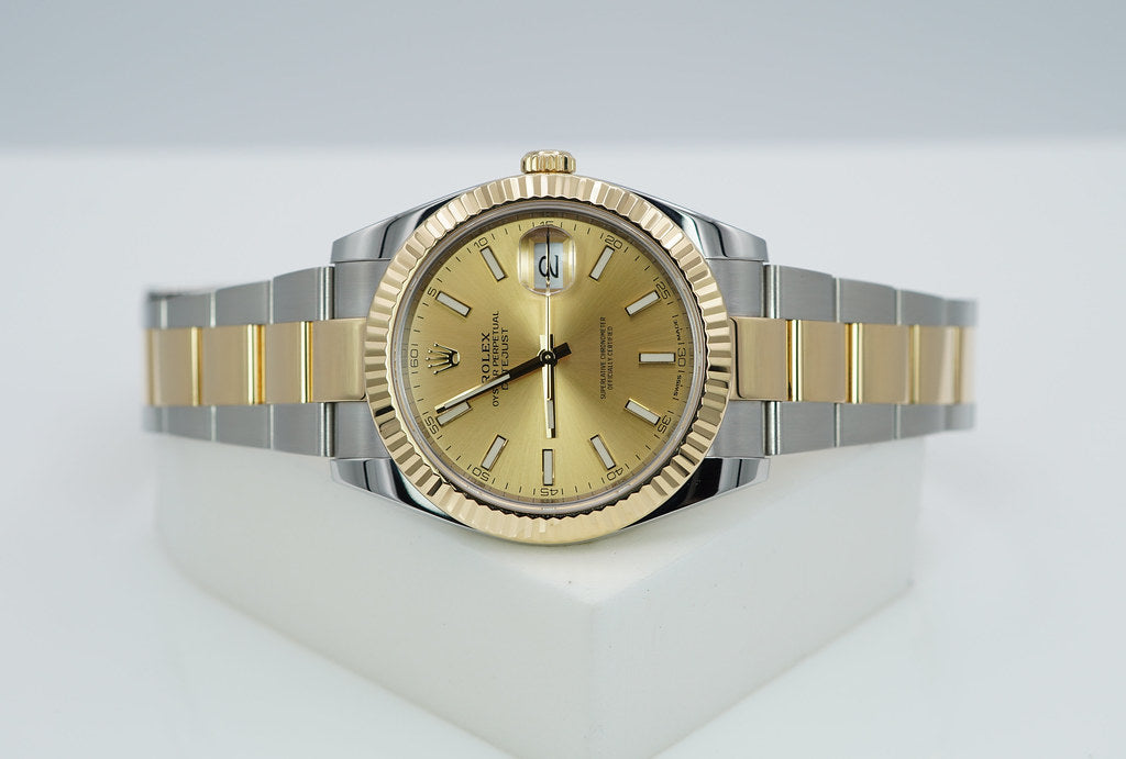 Rolex Datejust 126333 Stainless Steel - Gold Champagne Dial