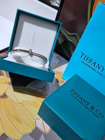 Bracelet de Luxe Pour Femme / F300604