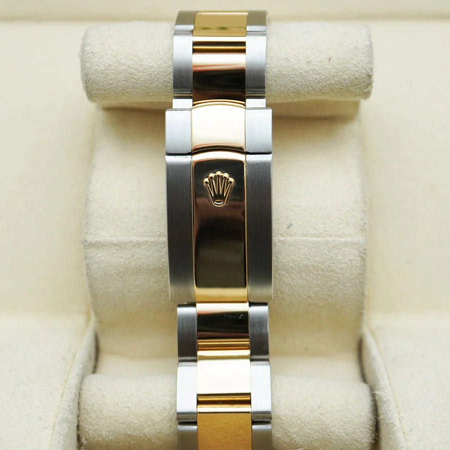 Rolex Datejust 41mm White Dial Fluted Bezel