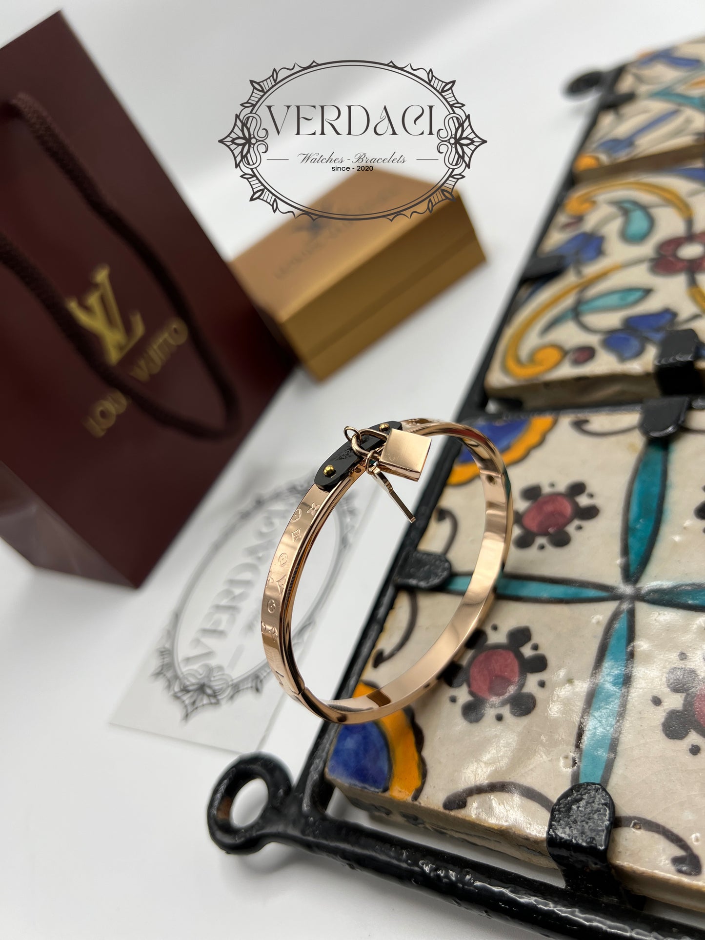 Bracelet de Luxe Pour Femme / F300467