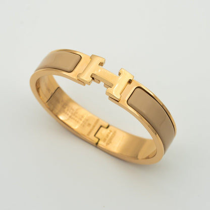 [Verdaci™]H GREY BRACELET