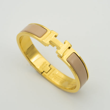 [Verdaci™]H GREY BRACELET