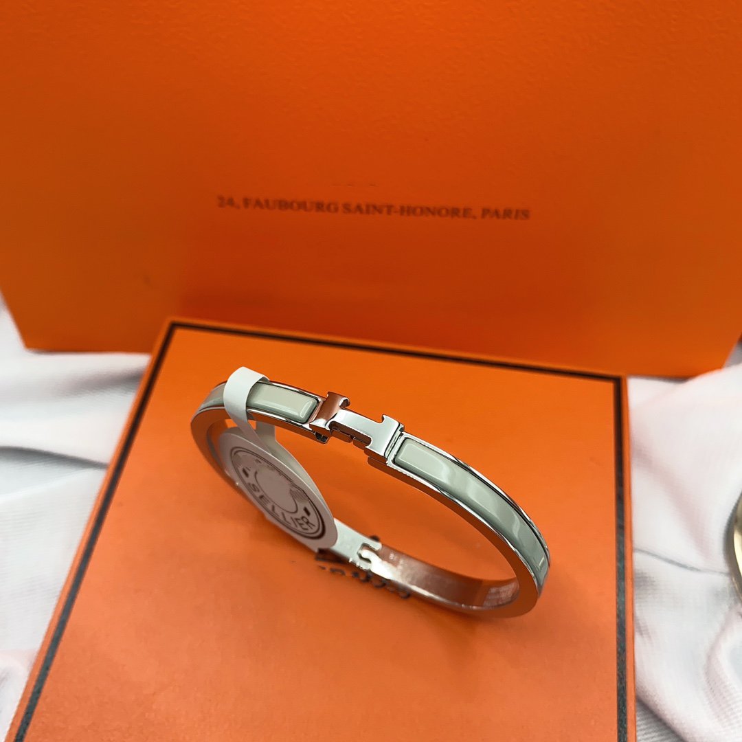 [Verdaci™]CLASSIC HM CLIC GREEN 8MM ENAMEL BRACELET