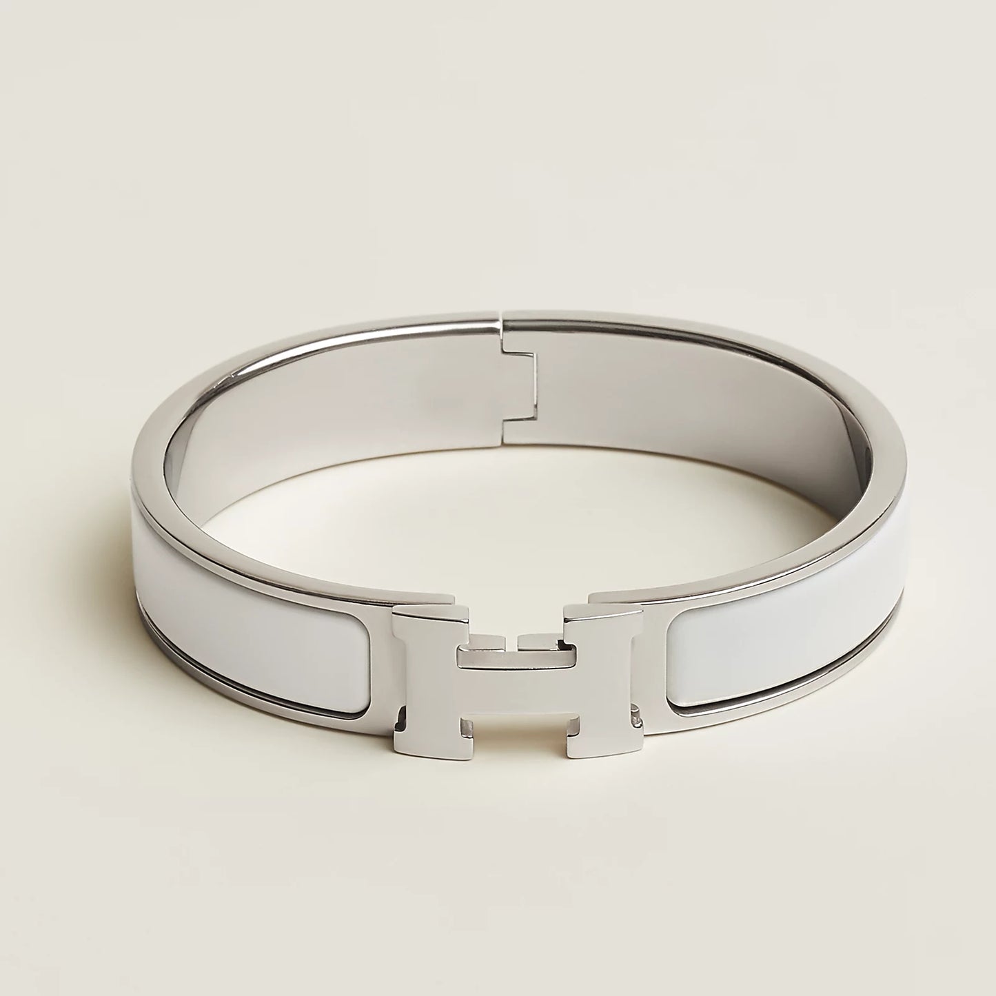 Bracelet de luxe pour femme / CF400037