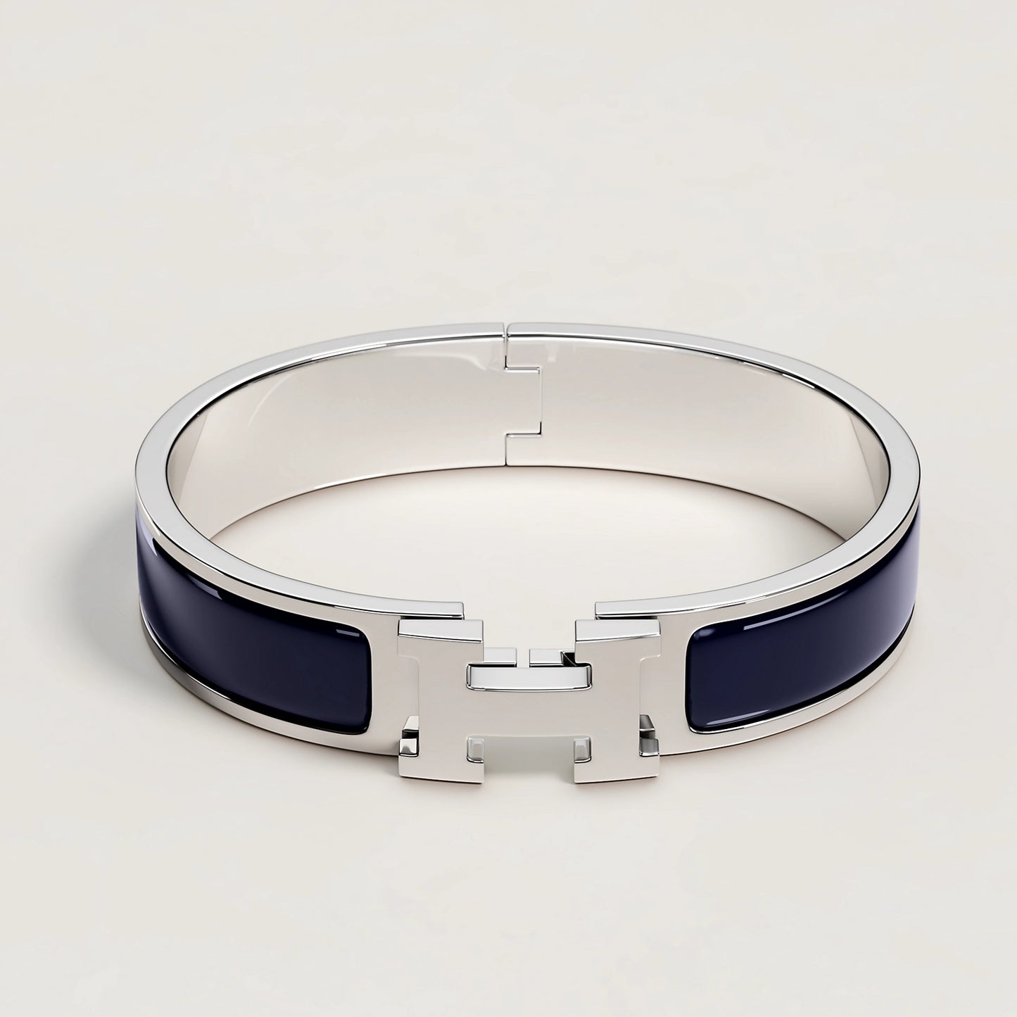 Bracelet de luxe pour femme / CF400037