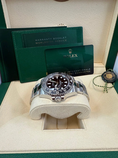 ROLEX GMT-Master II Oyster "Bruce Wayne" 126710GRNR