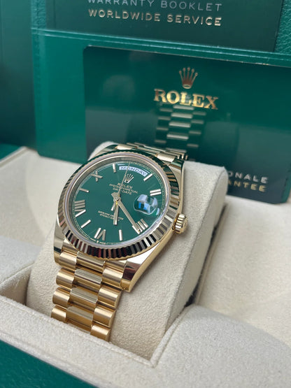 Rolex Day-Date 40 Yellow Gold Green Roman Dial 228238