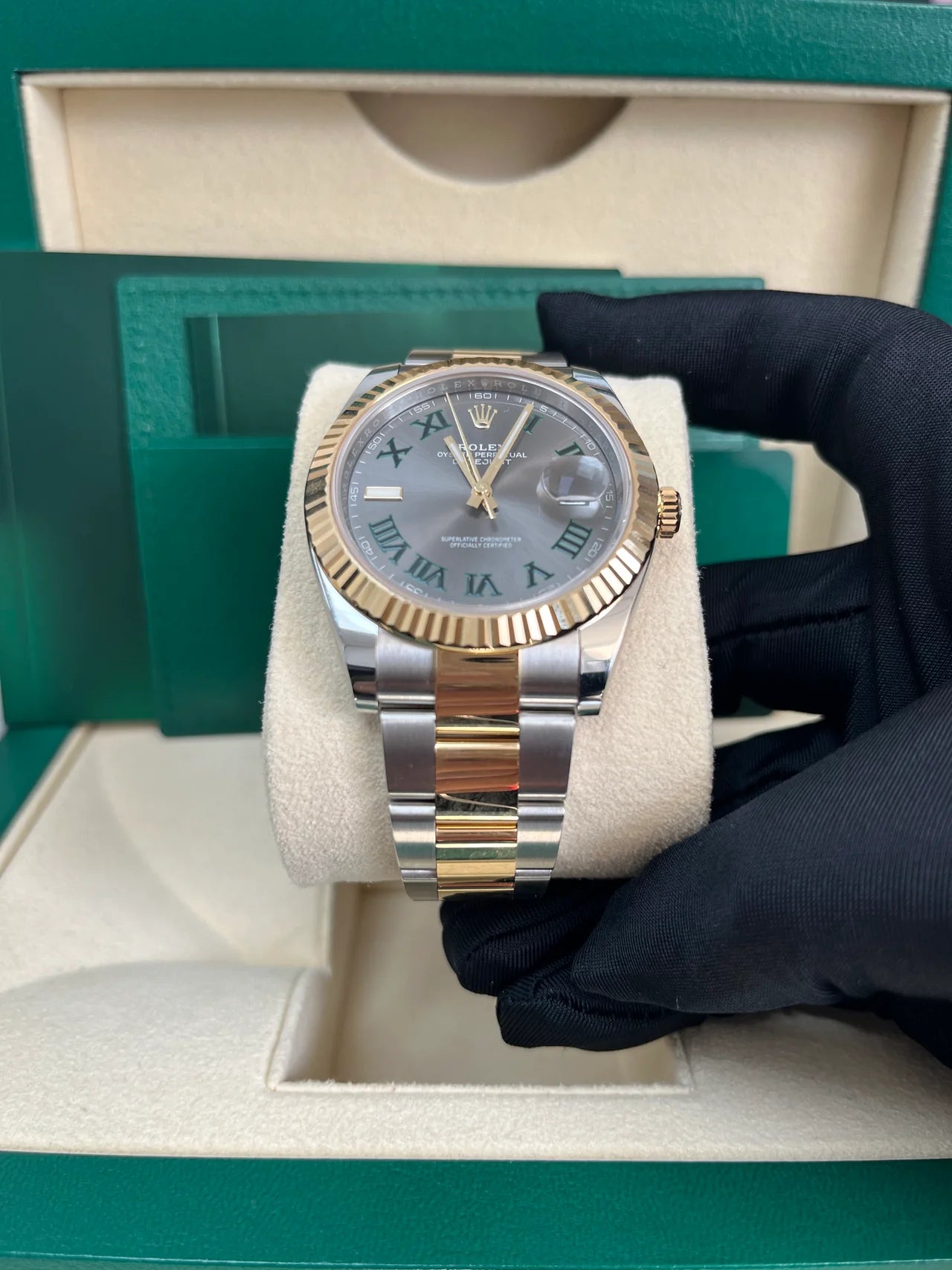 ROLEX Datejust 41mm Wimbledon Two Tone Gold/Silver Oyster