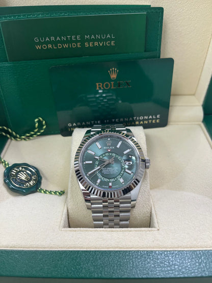 Rolex Sky-Dweller Mint Green Jubilee Bracelet 336934