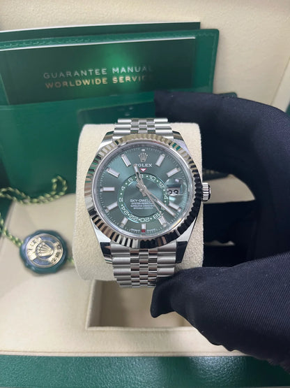 Rolex Sky-Dweller Mint Green Jubilee Bracelet 336934