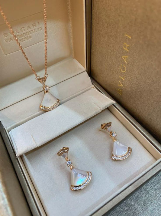 Pack de Luxe Pour Femme / F300747