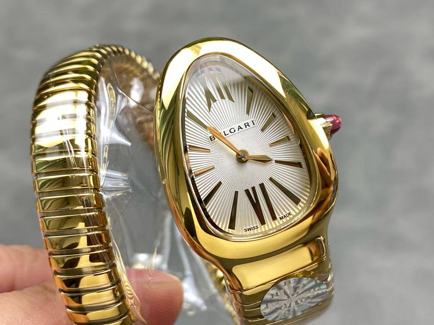 SERPENTI TUBOGAS WATCH