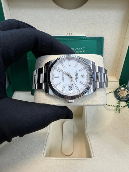 Rolex Datejust 41 126334 Fluted Bezel Oyster White