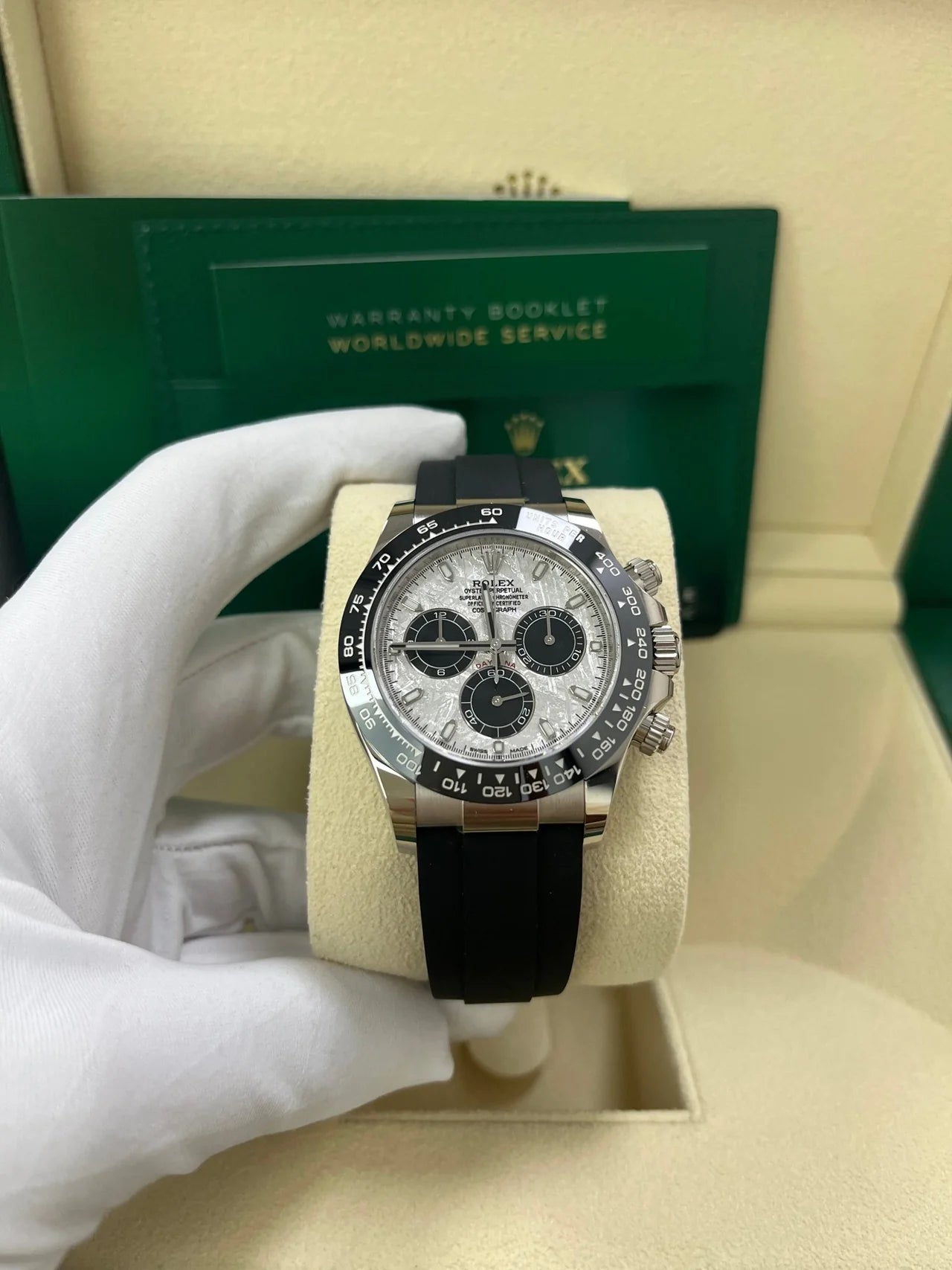 Rolex Daytona Silver Meteroite and Black Dial Oysterflex